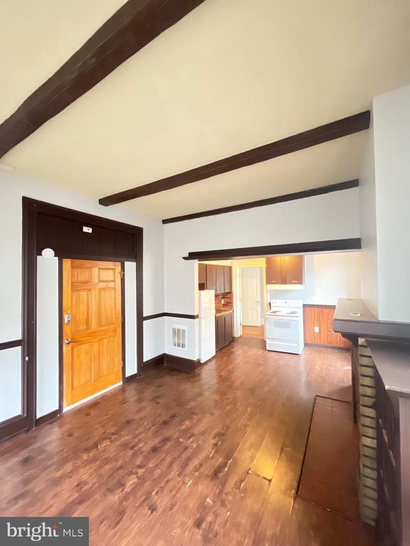 Foto del edificio - 79 N Evans St