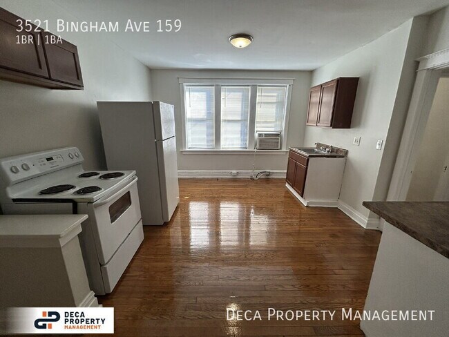 Building Photo - 3521 Bingham Ave