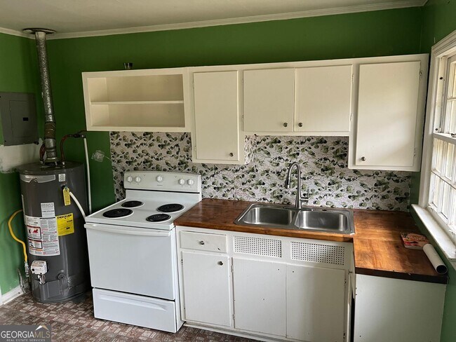 Foto del edificio - 3123 Brownell Ave