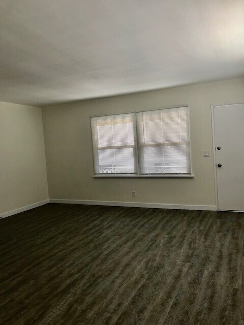 Building Photo - 4961 Kester Ave