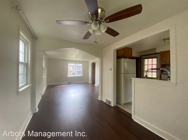 Foto del edificio - 3 br, 2 bath House - 873 Kennebec Street
