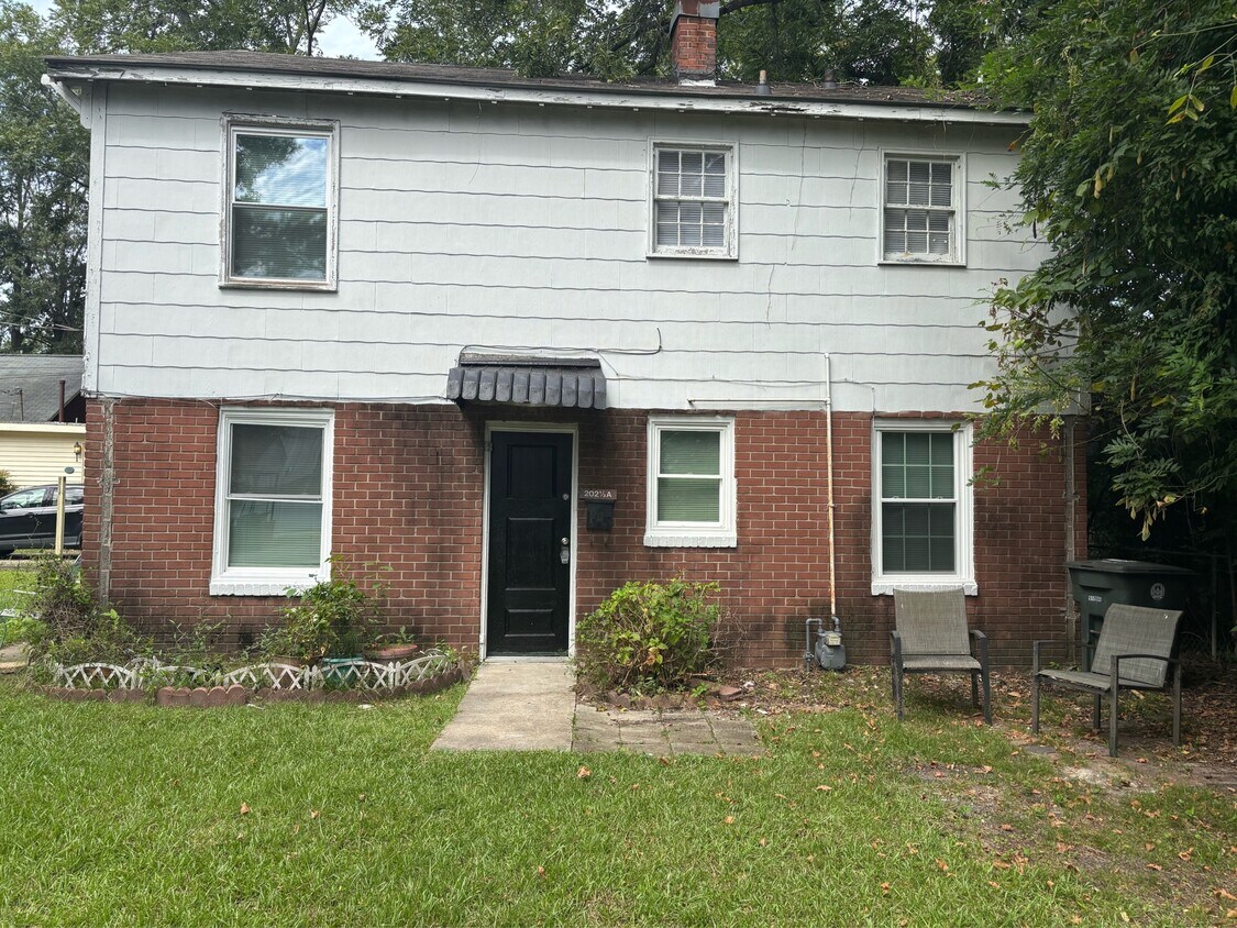 Foto principal - 202.5 N Virginia Ave