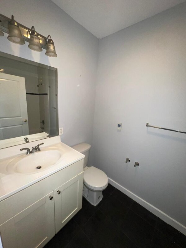 19 Winfield Ave Unit 204, Jersey City, NJ 07305 Room for Rent in