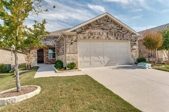 Building Photo - 7613 Heritage Dr