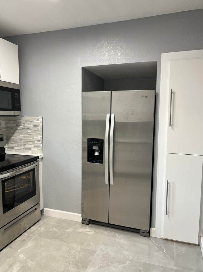 Foto del edificio - 1766 NE 181st St