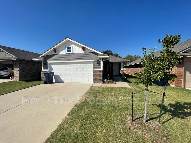 Foto principal - 11613 SW 8th Cir