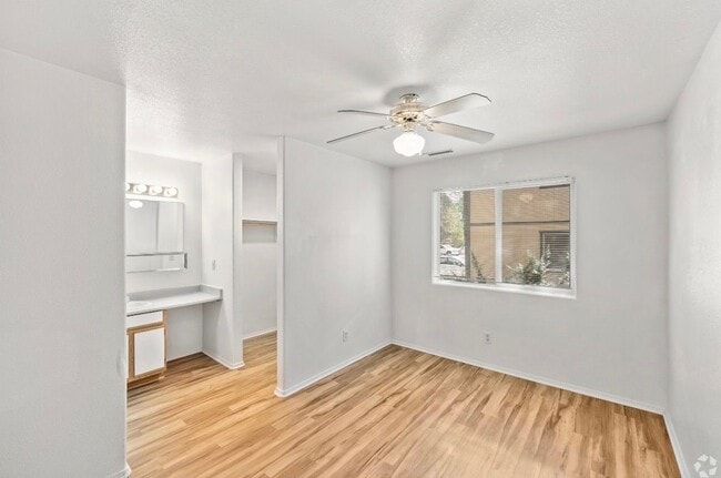 Building Photo - 51 S Maricopa St