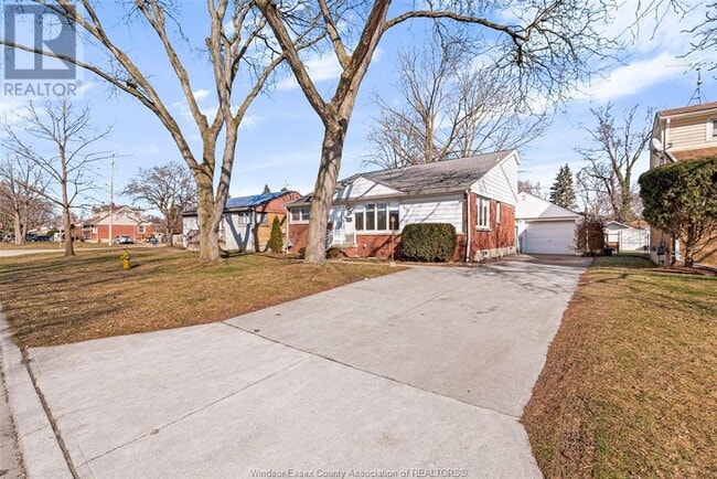 Building Photo - 3510 Woodland Ave