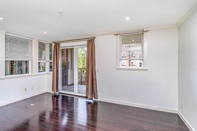 Foto del edificio - 626 4th Ave W