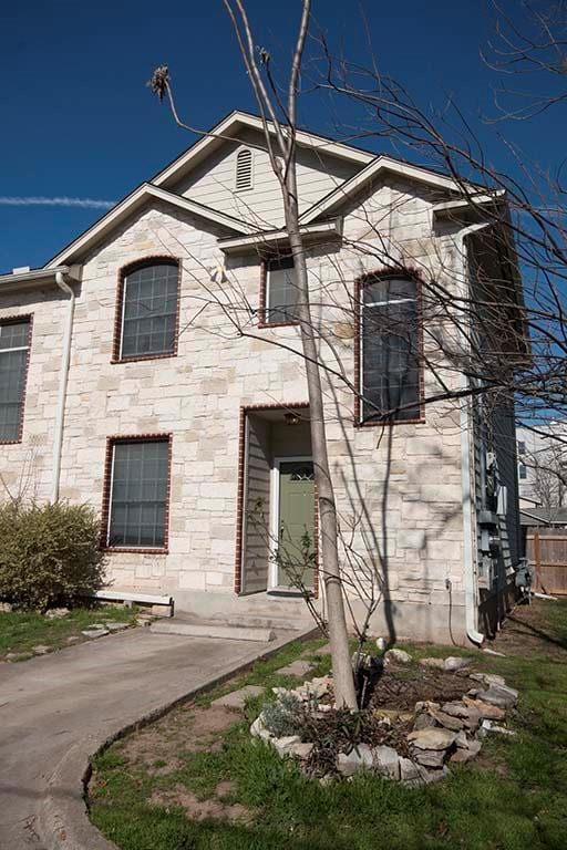 Building Photo - 600 Kawnee Dr