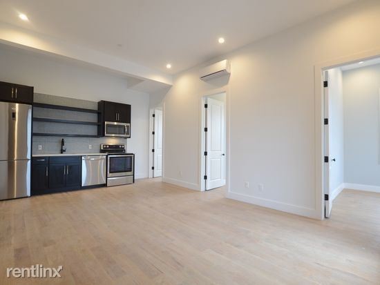 Primary Photo - 3 br, 1.5 bath Apartment - 199 Montrose Ave
