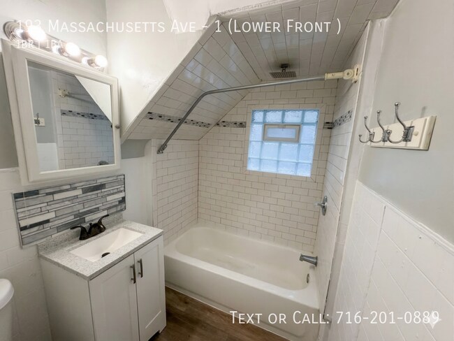 Foto del edificio - 193 Massachusetts Ave