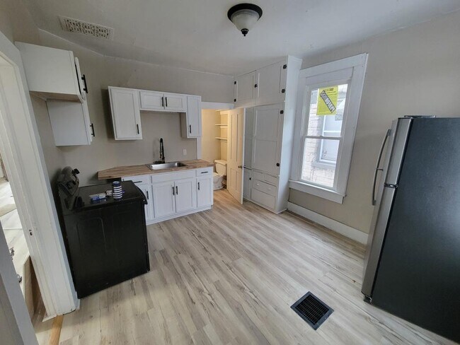 Foto del edificio - 1402 3rd St