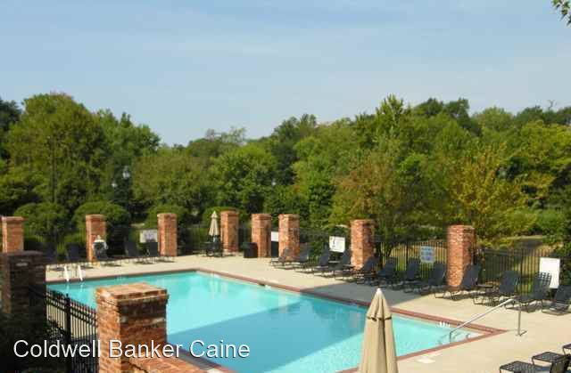 Building Photo - 2 br, 2 bath House - 400 Mills Avenue #128