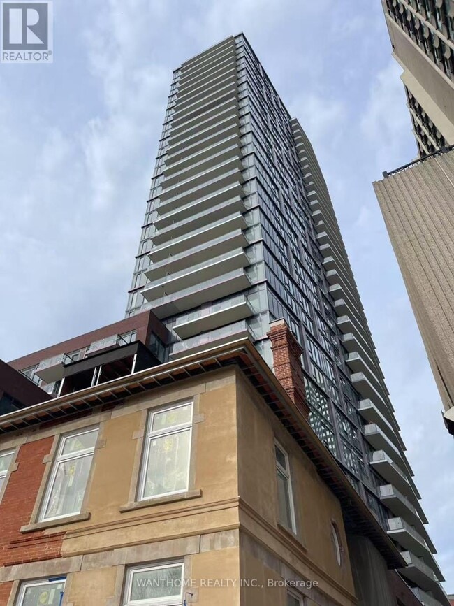 Building Photo - 308 Jarvis St