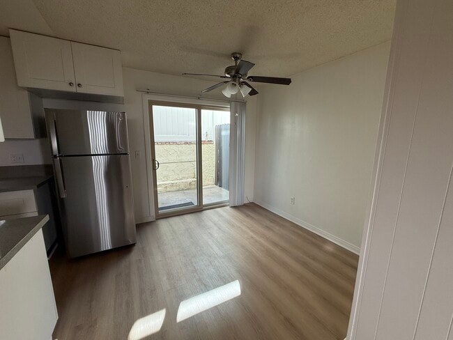 Dining room - 113 S Irena Ave