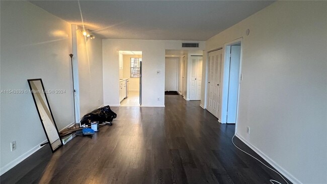 Building Photo - 3121 NW 47th Terrace