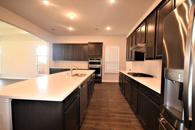 Foto del edificio - LOVELY FRISCO HOME IN GREAT NEIGHBORHOOD