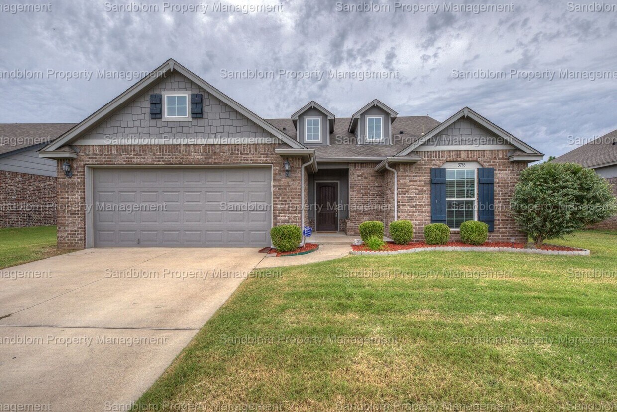 Primary Photo - For Lease | Bixby | $2200 Rent
