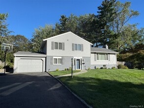 Building Photo - 11 Country Ridge Dr