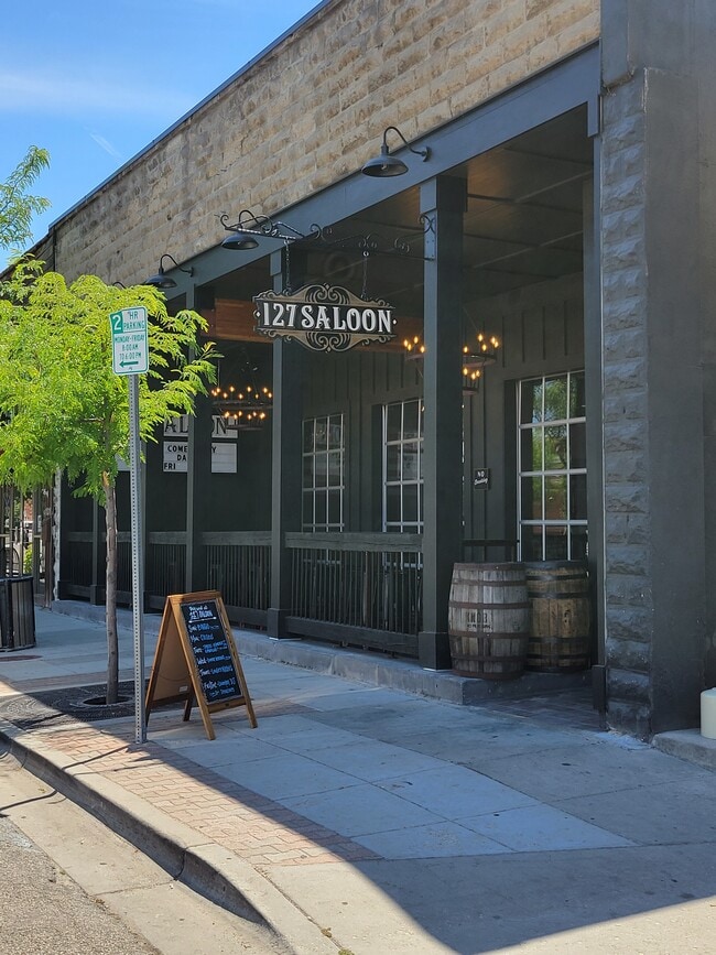 Building Photo - 496 N Tessa Ln