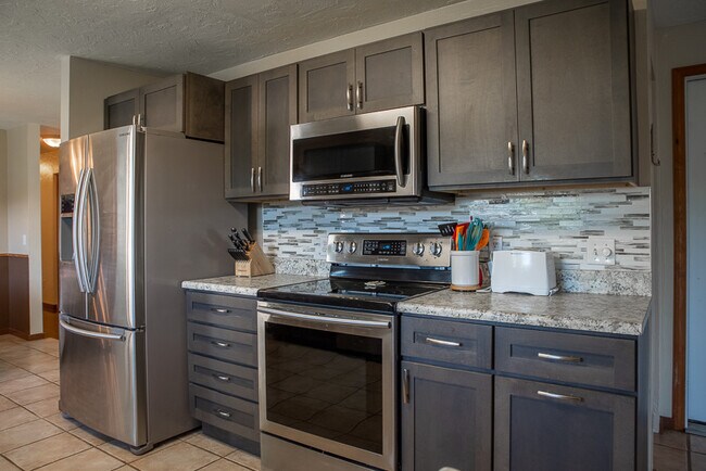Building Photo - 2951 Glacierwood Ct