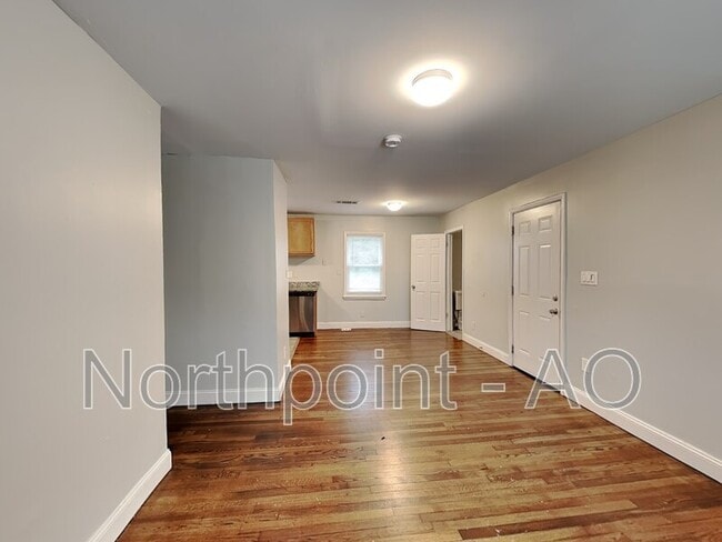 Building Photo - 942 Fairburn Rd NW