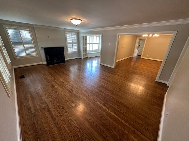 Foto del edificio - 5920 Hawthorne Rd