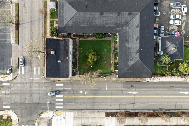 Foto del edificio - Bennett Apartments