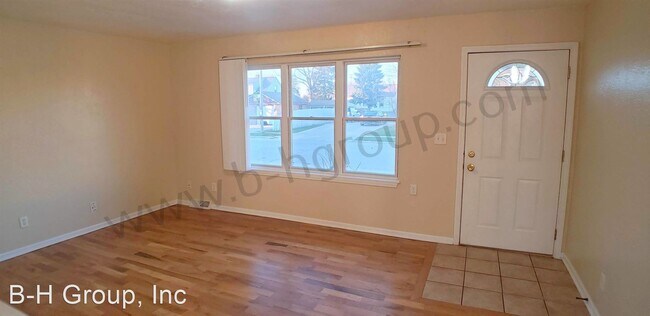 Building Photo - 3 br, 1 bath House - 2709 48th St