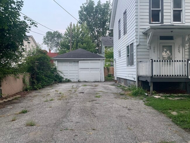 Foto del edificio - 816 N Sheridan St