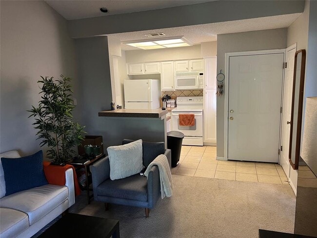 Building Photo - 3111 Tom Green St