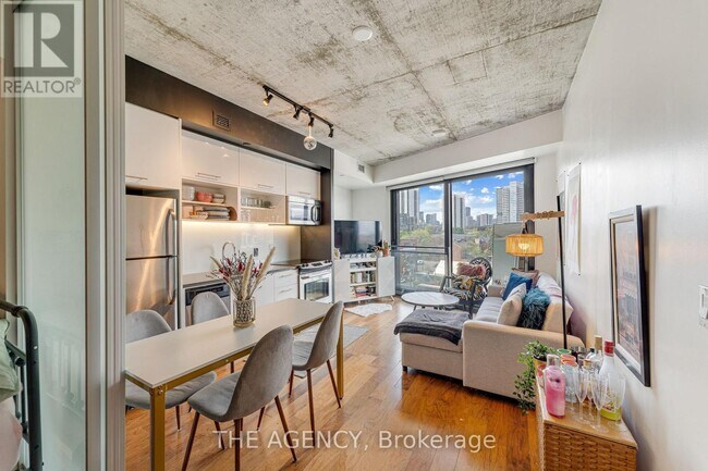 Building Photo - 51 Trolley Cres
