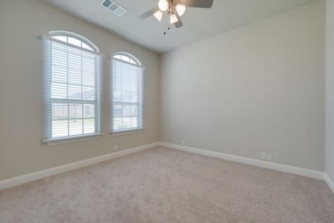 Building Photo - 16417 Garden Dr