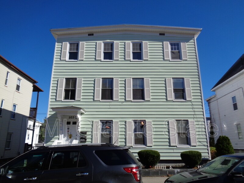 Primary Photo - 503 Hevey St
