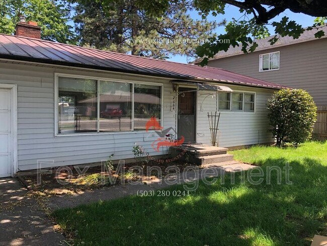 Building Photo - 2804 SE 136th Ave