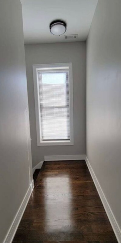 Foto del edificio - 4105 W Cermak Rd