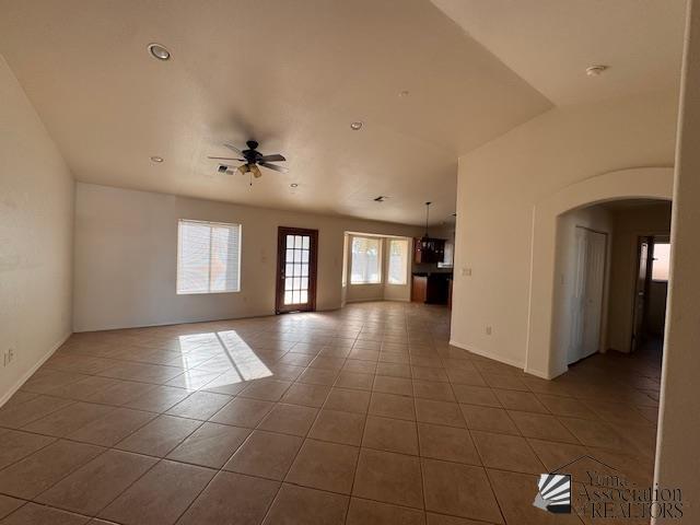 Foto del edificio - 1310 S Musgrove Ave