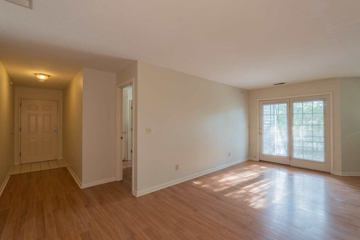 100 Northridge Dr Unit 5, Oxford, OH 45056 Condo for Rent in Oxford