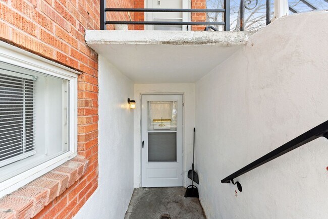 Photo - 2 Bedroom Multi Family in Denver House