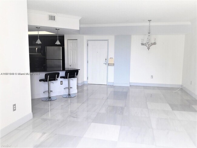 Foto del edificio - 2 br, 1.5 bath Condo - 2000 N Bayshore Dr ...