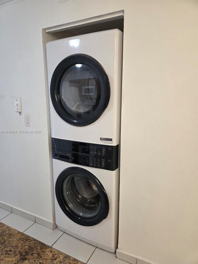 Foto del edificio - 5440 W 21st Ave