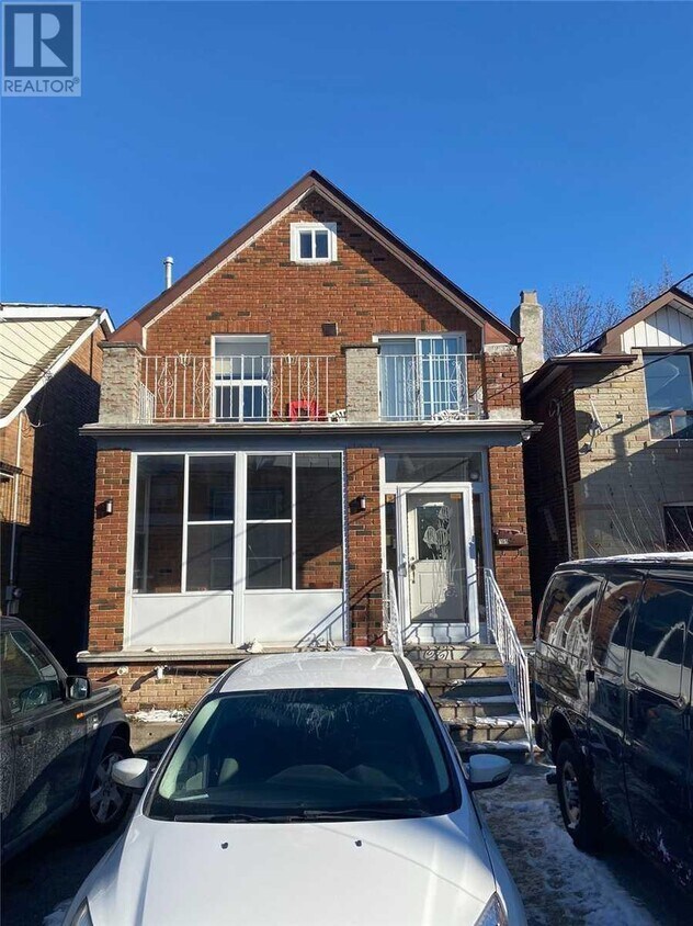 169 Westmount Ave, Toronto, ON M6E 3M6 House for Rent in Toronto, ON