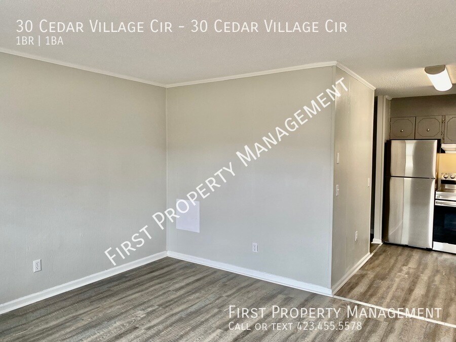 30 Cedar Village Cir Unit 30 Cedar Village Cir, Fort Oglethorpe, GA 30742 Room for Rent in