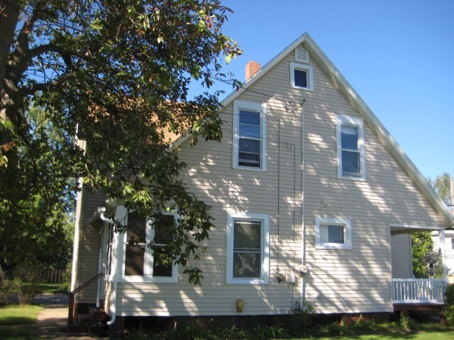 Building Photo - 902 S 7th Ave