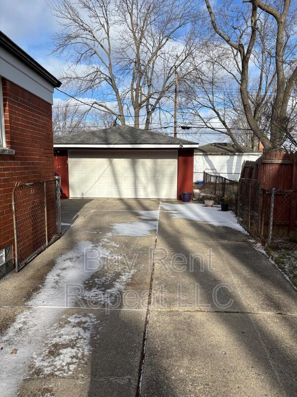 Foto del edificio - 5309 Grovedale St