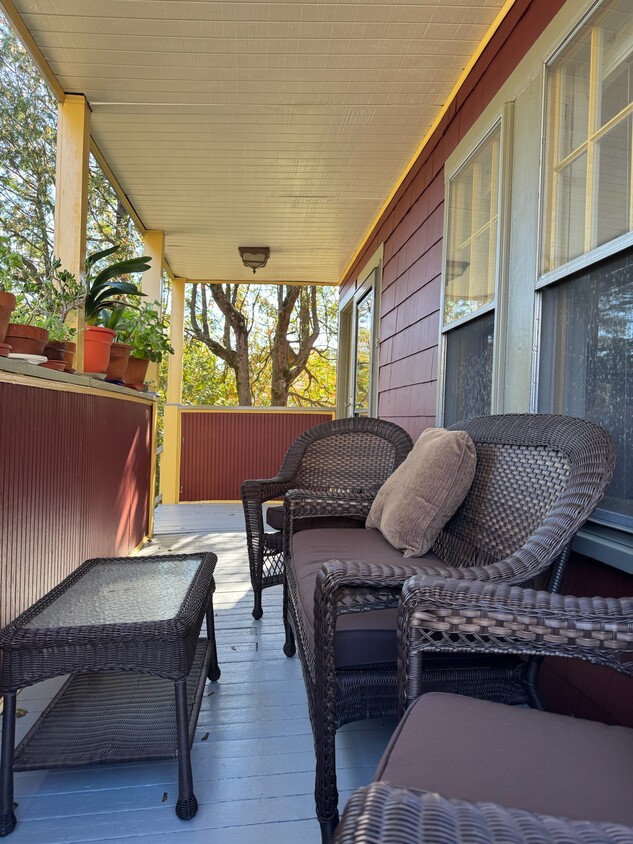 Primary Photo - 17 Lorne Rd