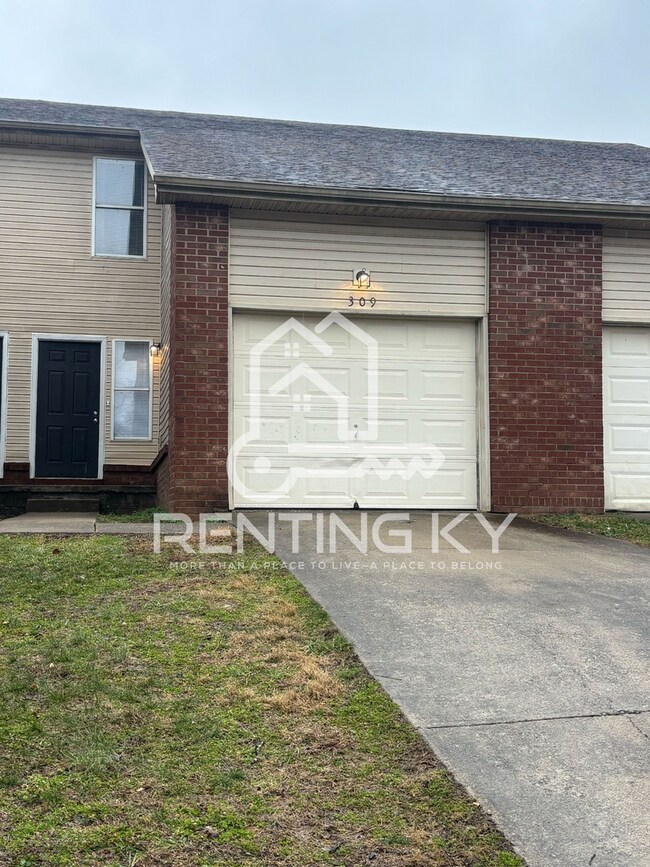 Building Photo - Updated 2-Bed, 1.5-Bath Townhome with a Garage!