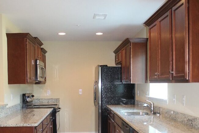 Building Photo - 106 Leadoff Dr