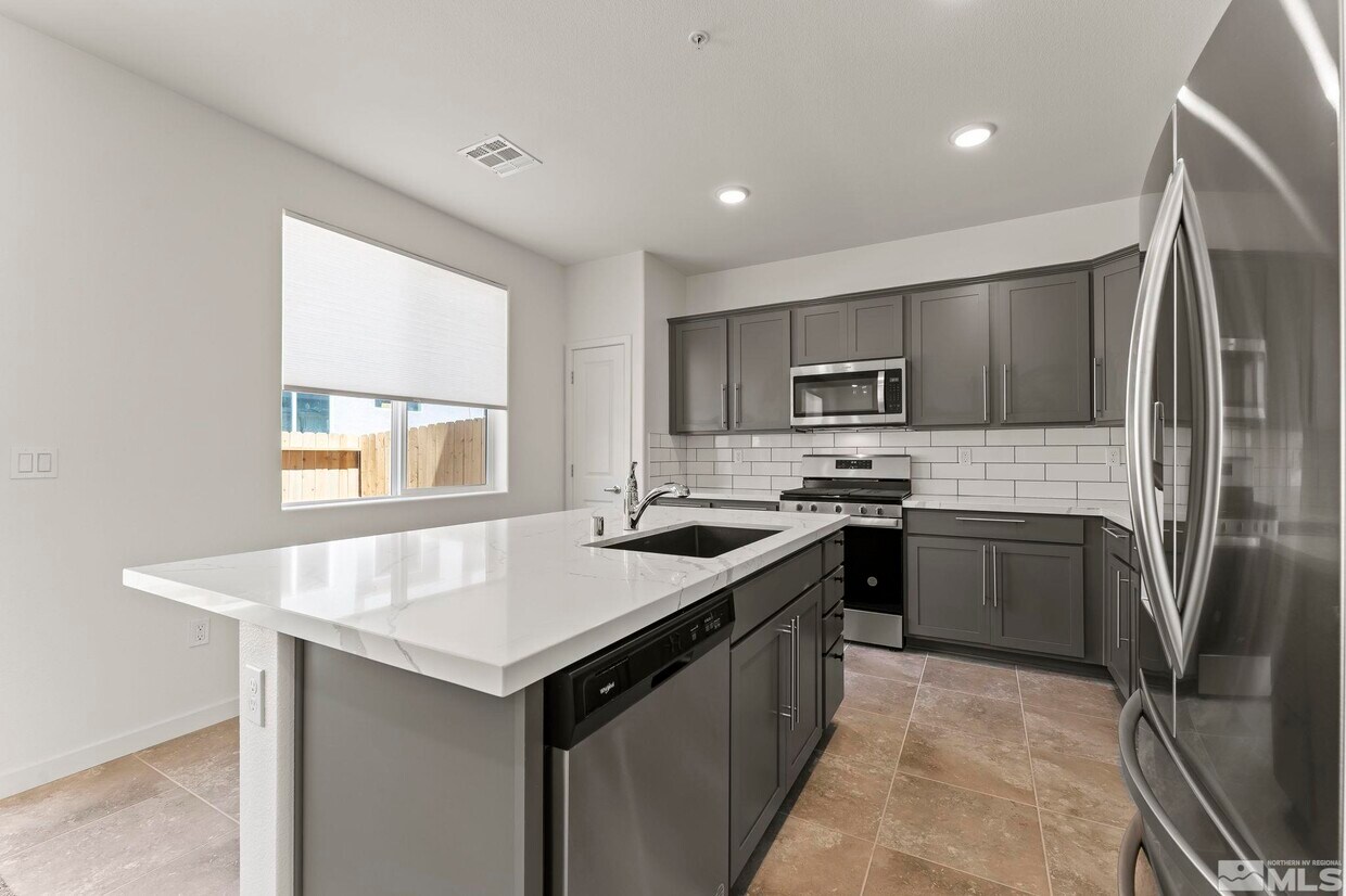 4914 Little Rock Way, Sun Valley, NV 89433 Condo for Rent in Sun